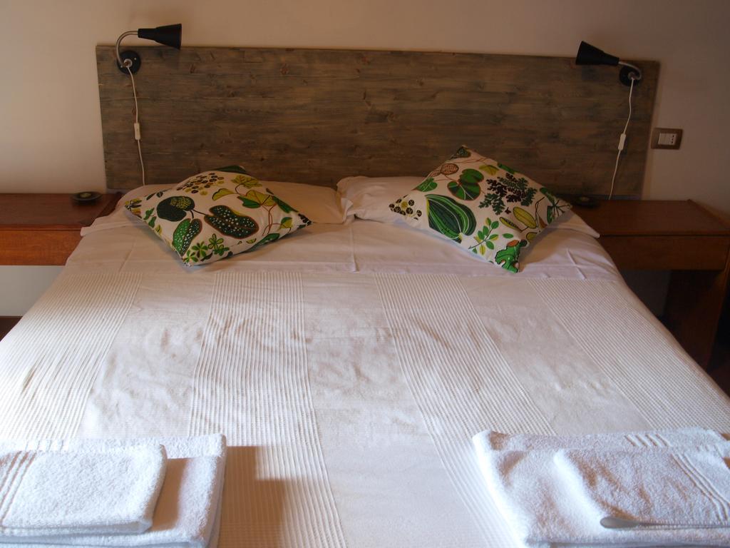 Agriturismo Becerca Vegan Serra San Quirico 外观 照片