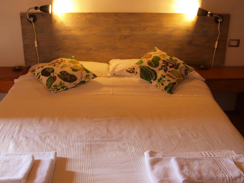 Agriturismo Becerca Vegan Serra San Quirico 外观 照片